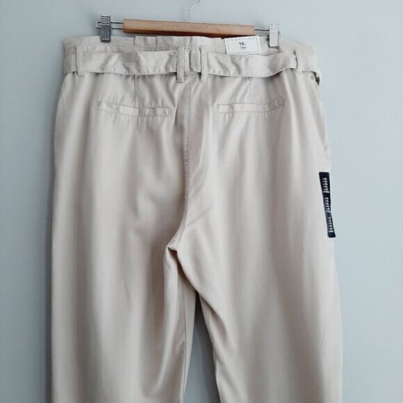 GAP Paper-Bag High Waist Tie Belt Lightweight Crop Pants Cream Sz 16 - Picture 6 of 9